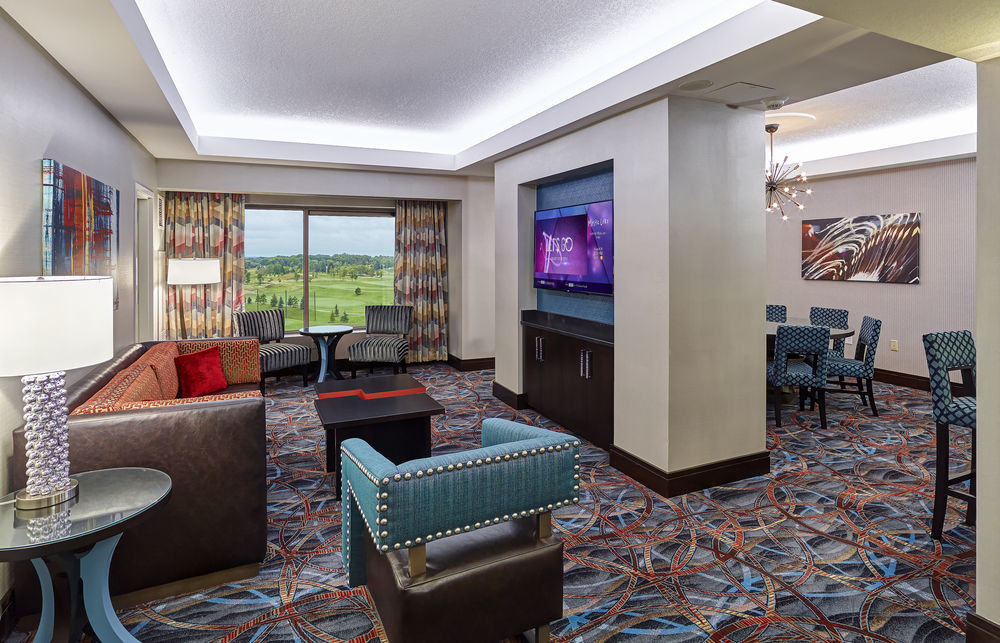 Mystic Lake Casino Hotel Prior Lake Экстерьер фото